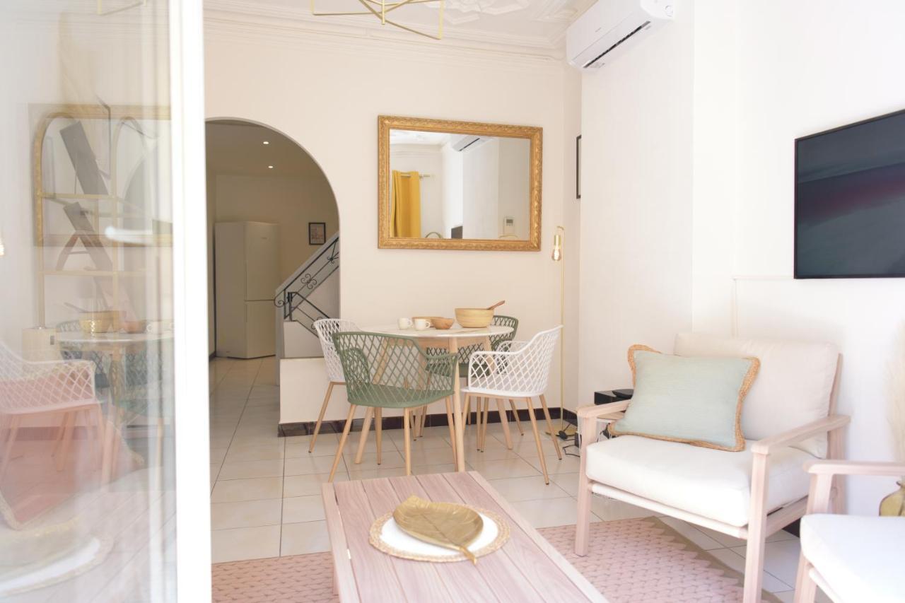 Ylang-Ylang, Maison De Village A 10 Minutes Des Plages แซงต์-โลรองต์-เดอ-ลา-ซาลองก์ ภายนอก รูปภาพ